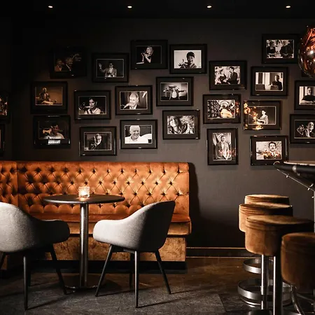 Easyrooms Ai Monti 호텔 로카르노